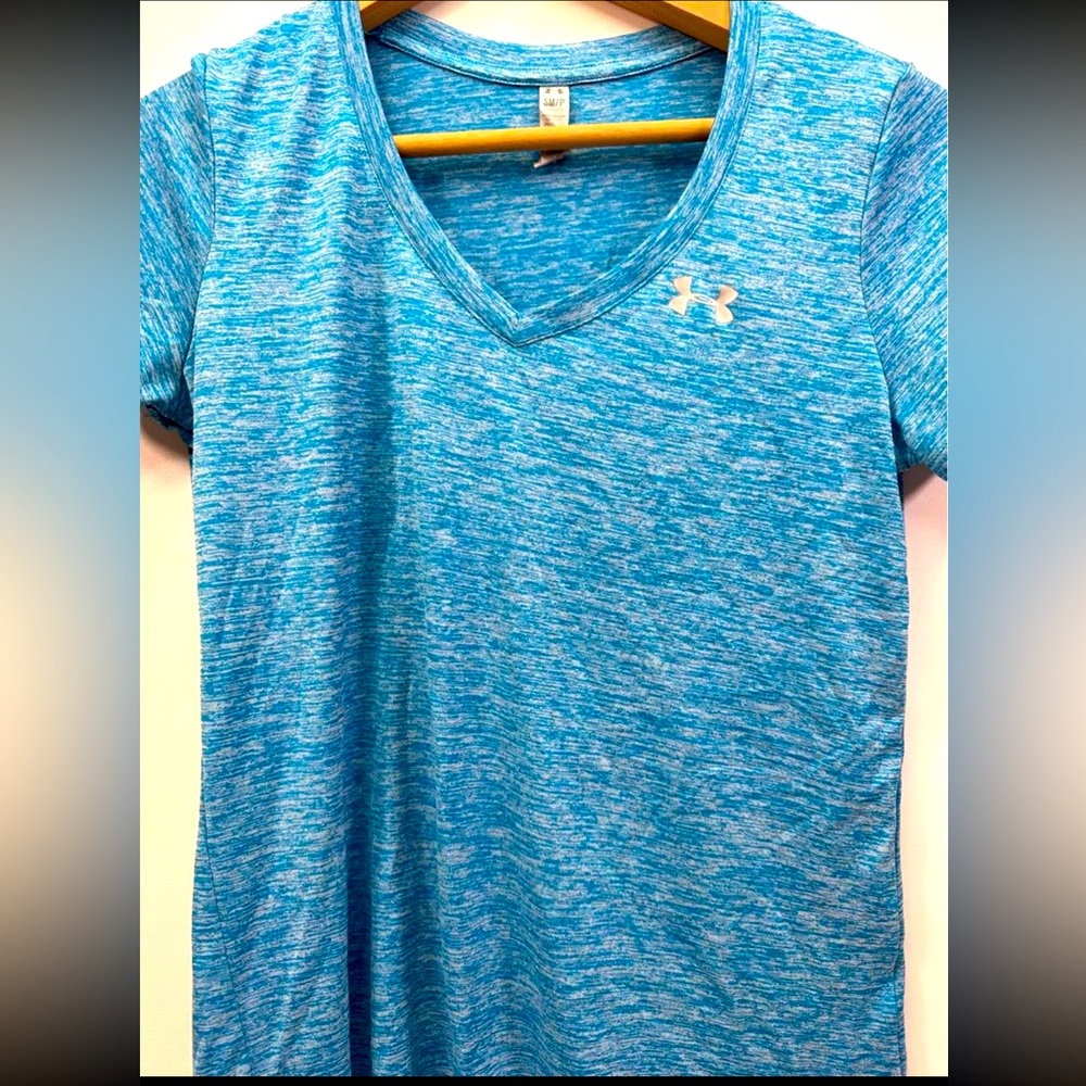 (2) UnderArmour Womens Athletic Top